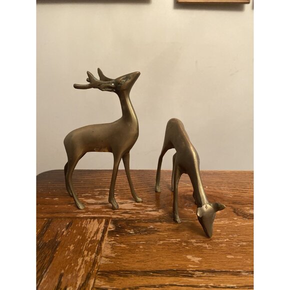 Vintage Brass Deer Figurines Set Of 2 Grazing & Standing - Picture 2 of 8